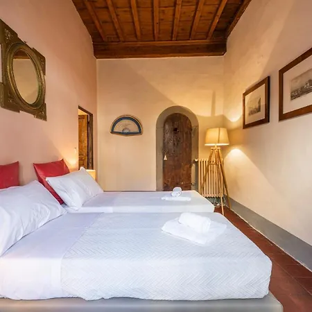 Deluxe Palmieri * فلورنس